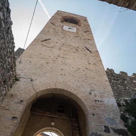 Gardappartamenti Castle Bell Moniga del Garda Exterior foto